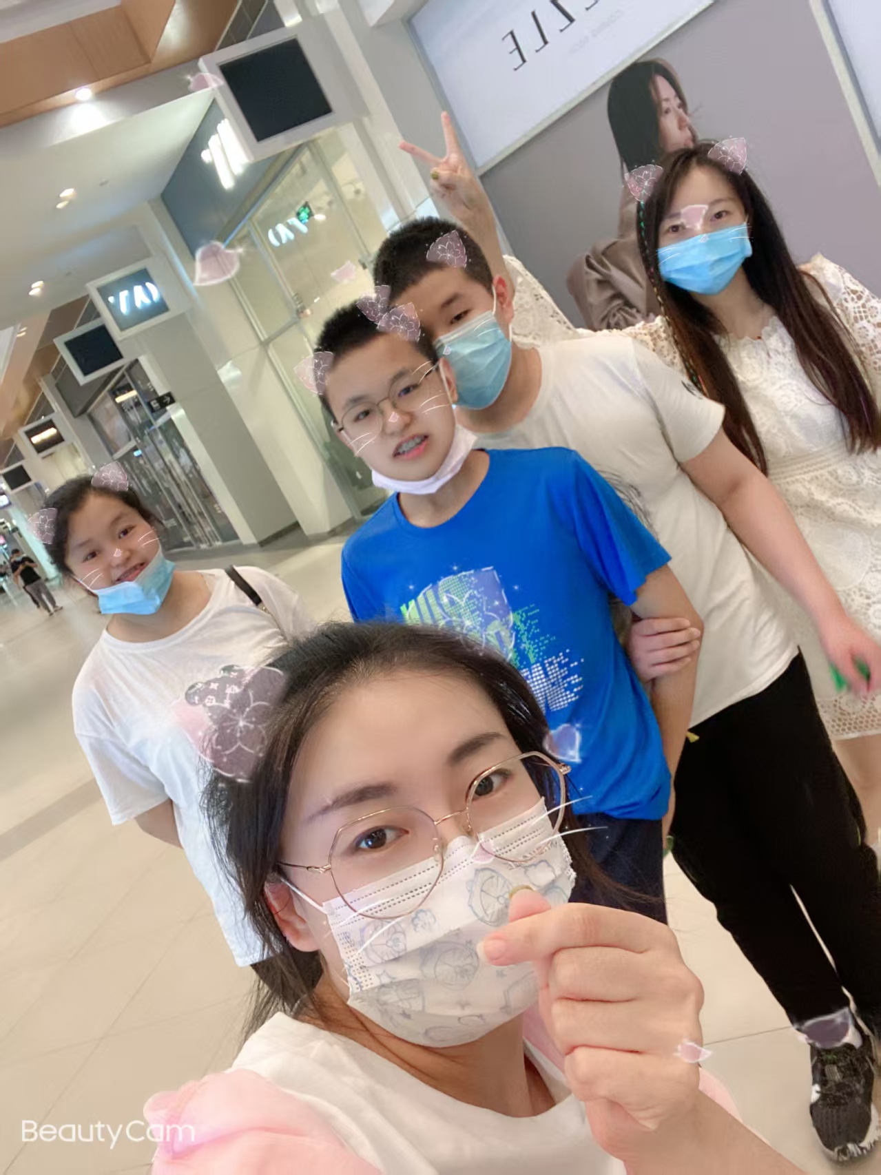 合影 · 13